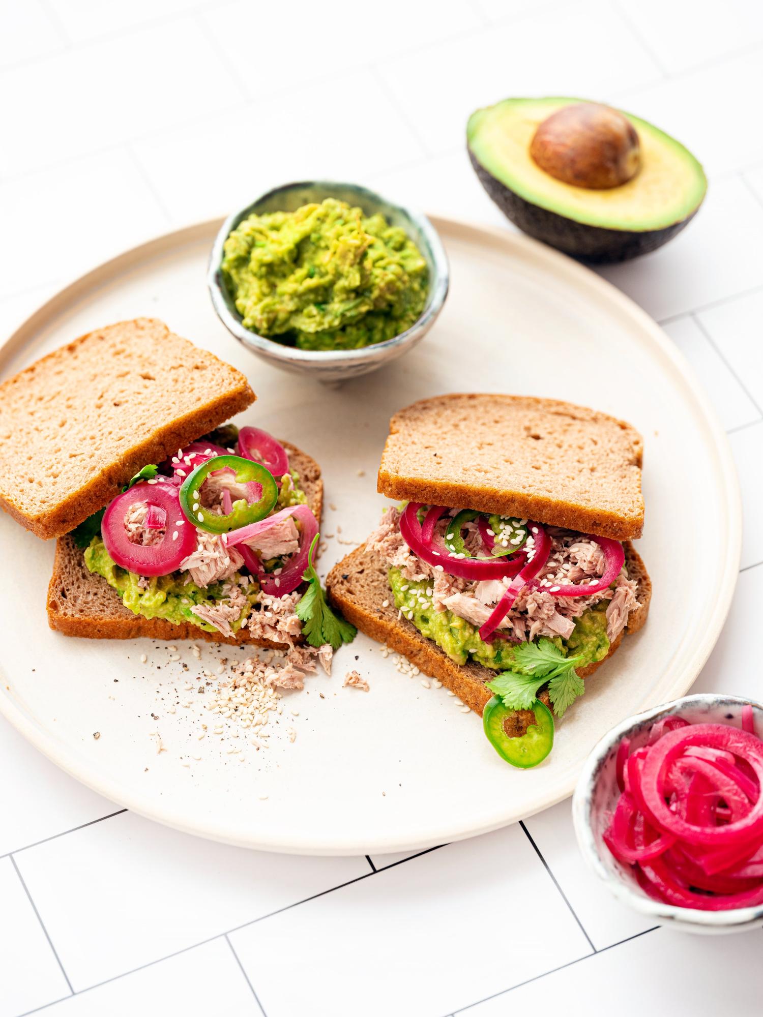 Avocado-Thunfisch-Sandwich