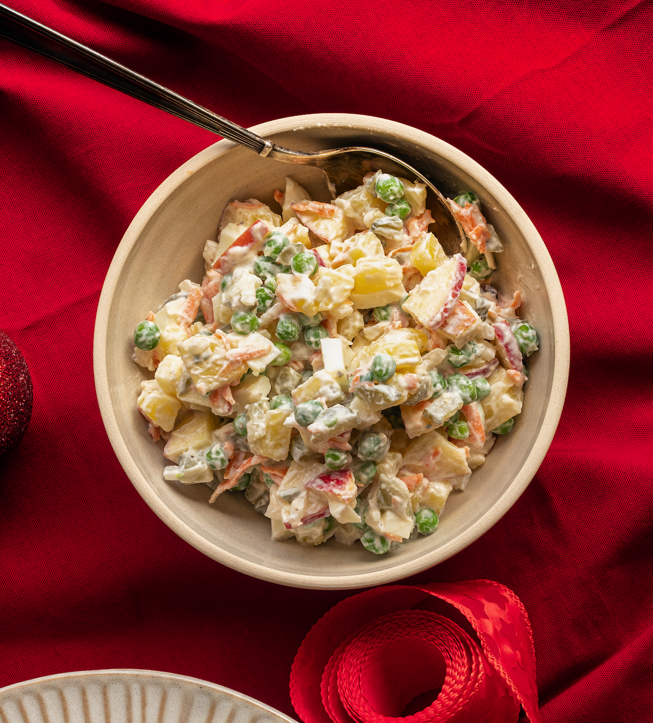 Kartoffelsalat mit Joghurt und Äpfeln