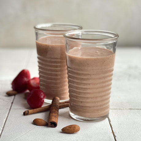 Erdbeer-Smoothie mit Zimt