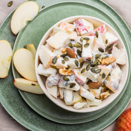 Frühlingshafter Apfel-Salat