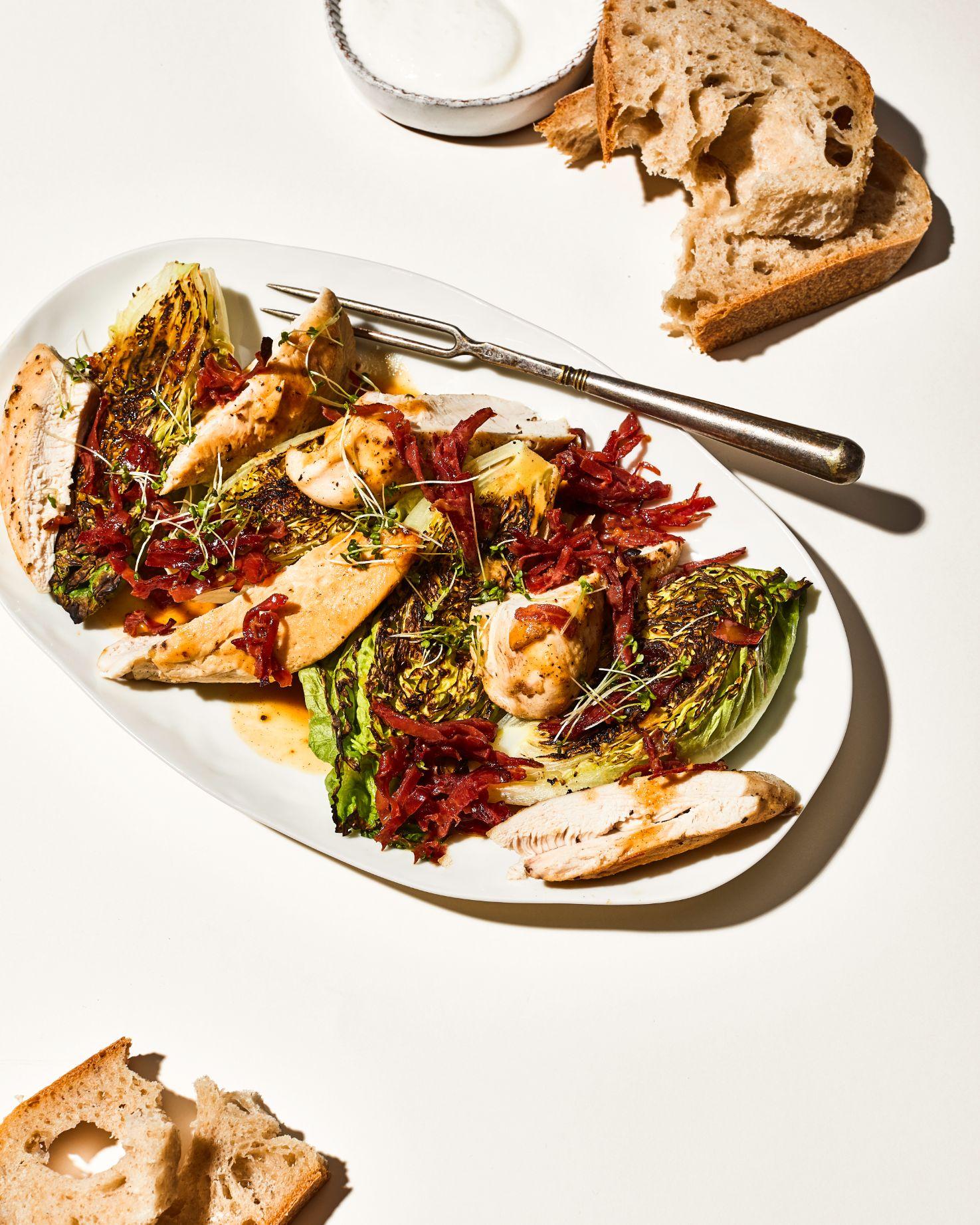 Hähnchen in Honig-Senf-Sauce mit geschmortem Salat