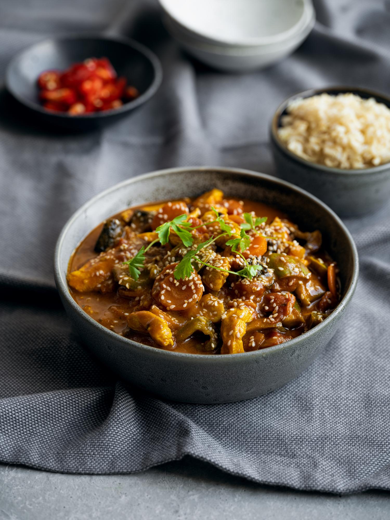 Hähnchenpfanne mit Kokosmilch
