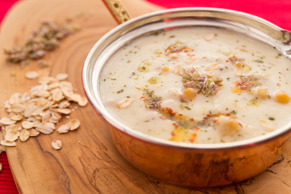 Hafersuppe mit Kichererbsen