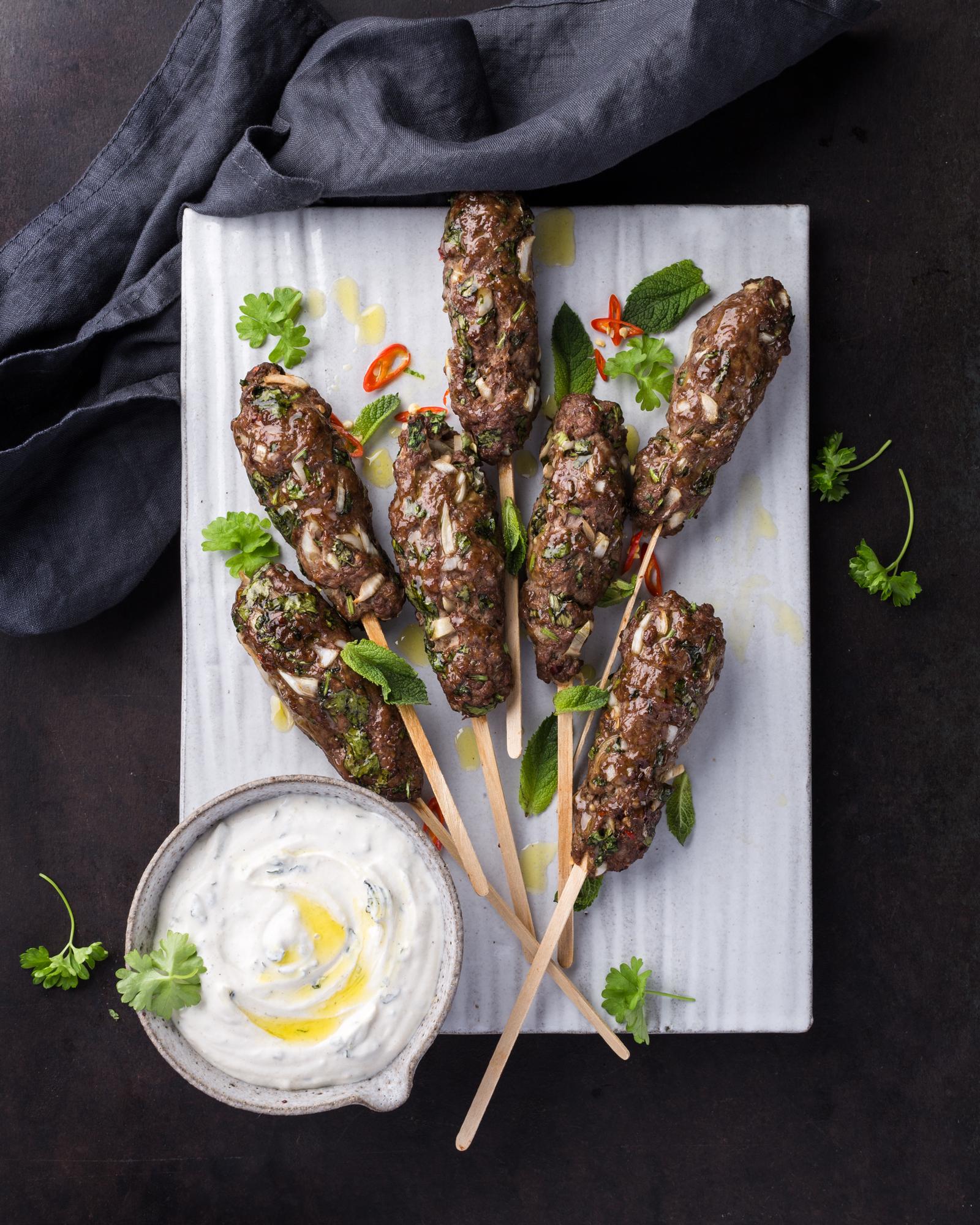 Rinderkebabs am Spieß