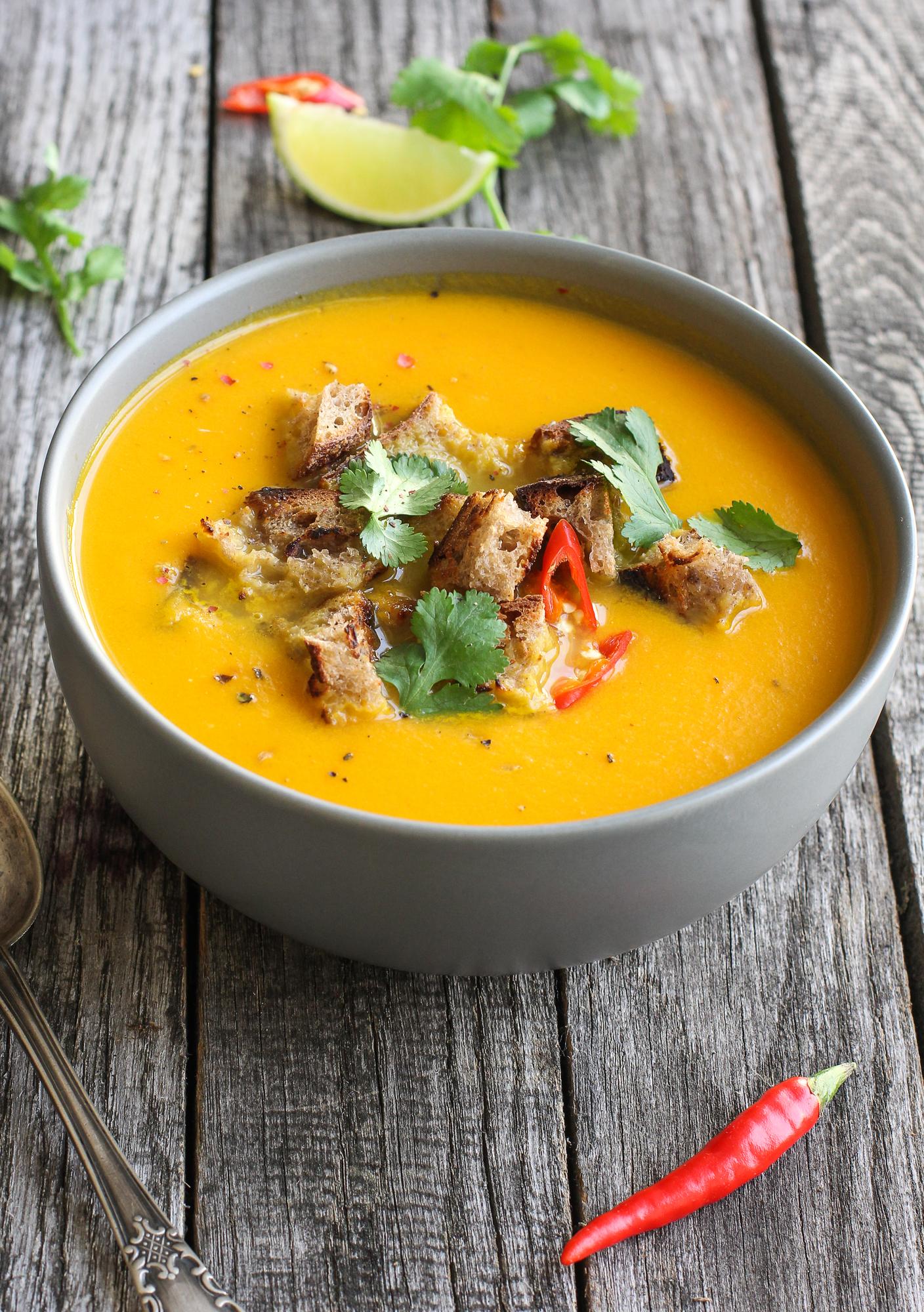 Karottensuppe mit Chili