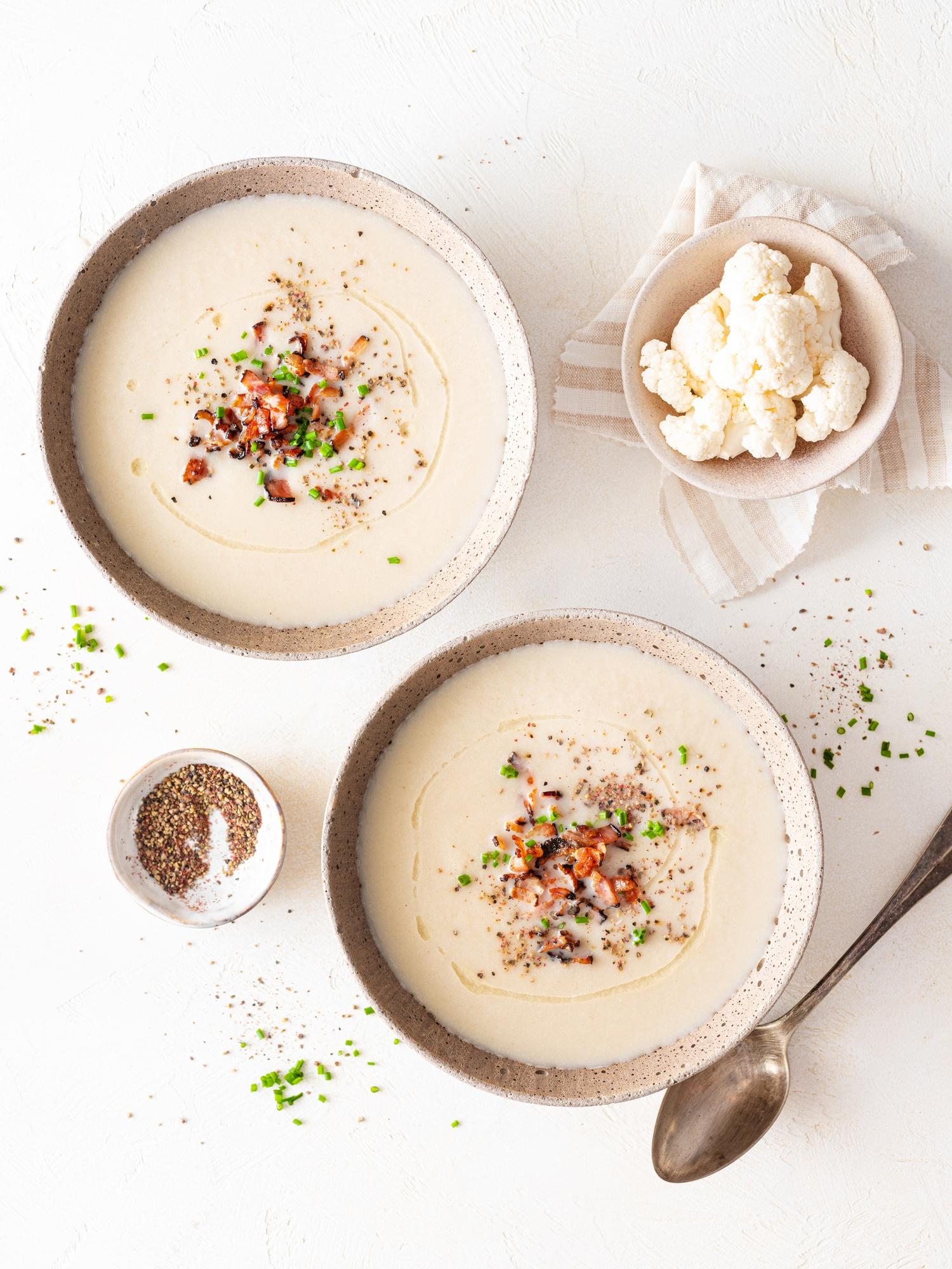 Blumenkohlsuppe mit Speck