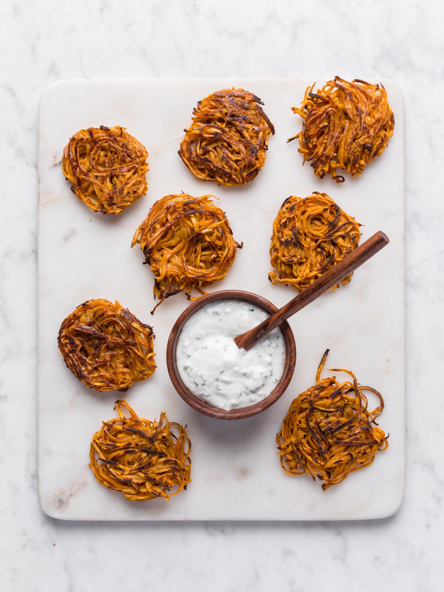 Süßkartoffel-Rösti mit Dip