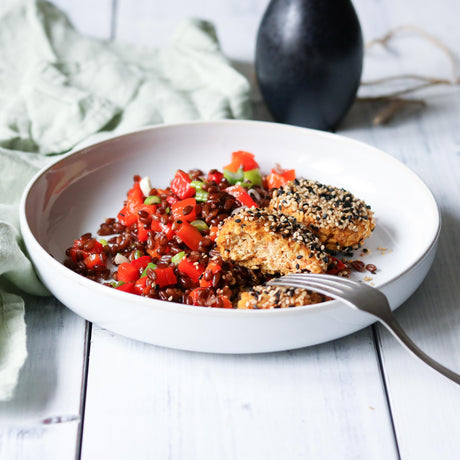 Tofu-Puffer mit rotem Reis