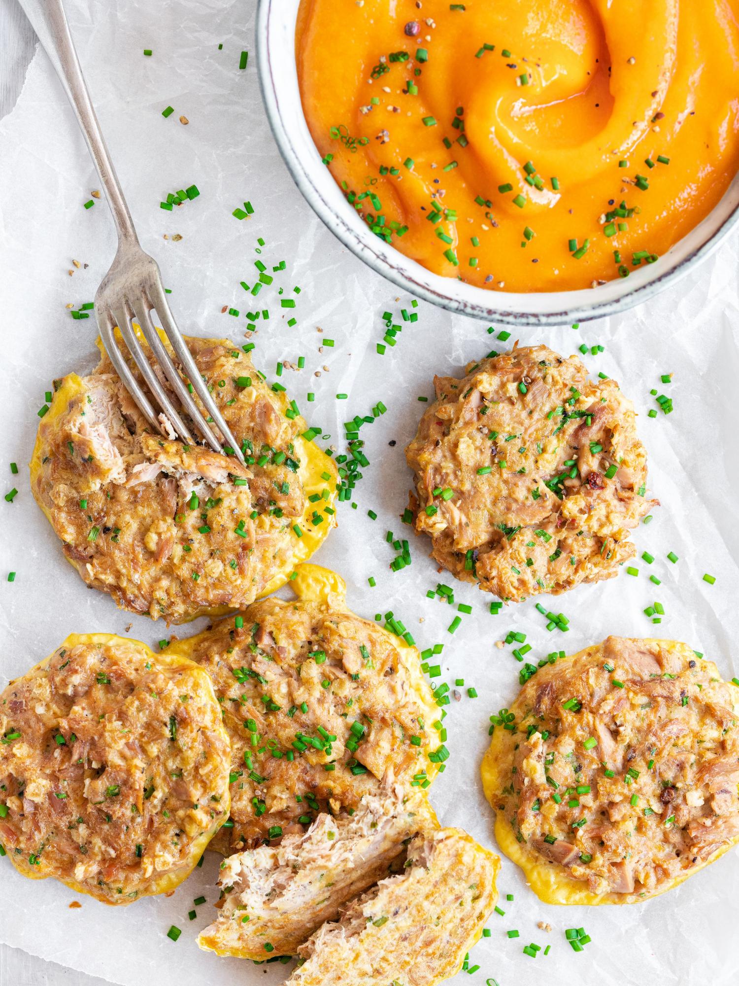 Thunfisch-Frikadellen mit Möhren-Kartoffel-Püree