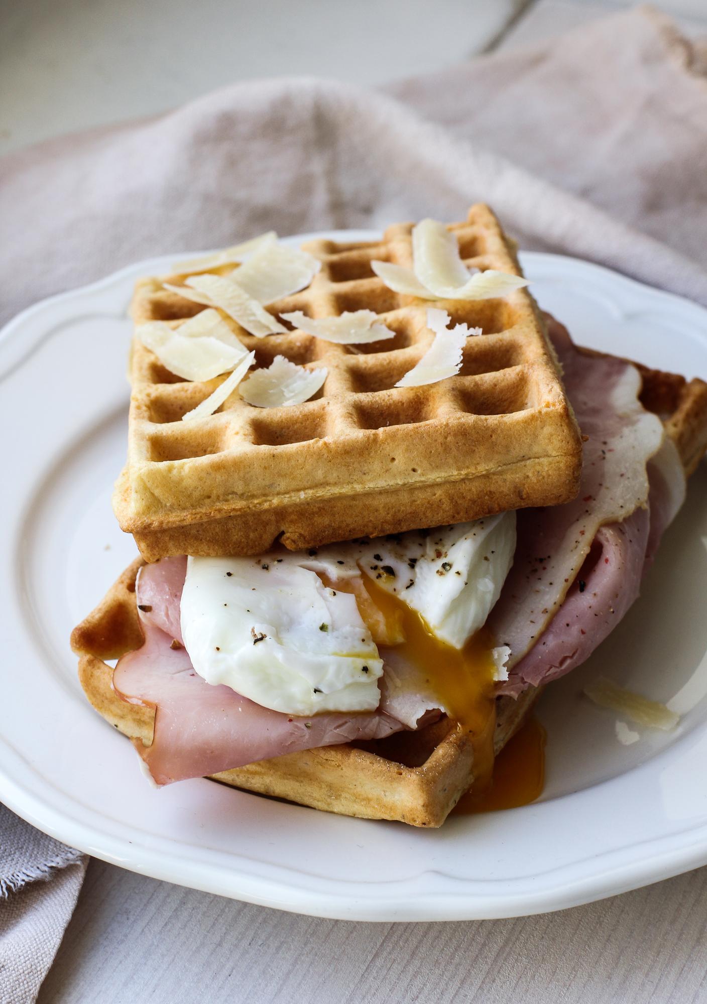 Waffeln mit Parmesan