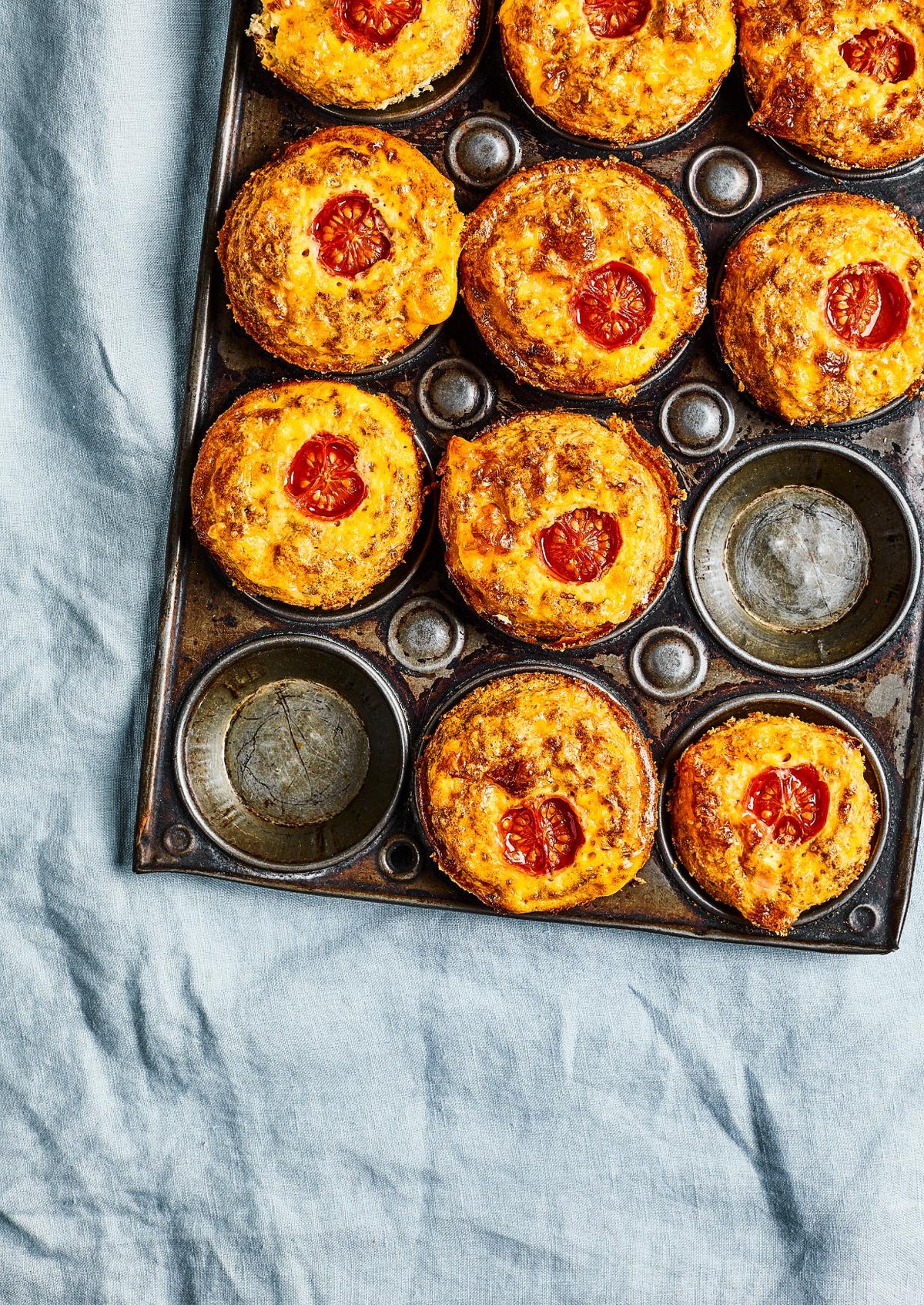 Ei-Muffins mit Schinken und Mozzarella